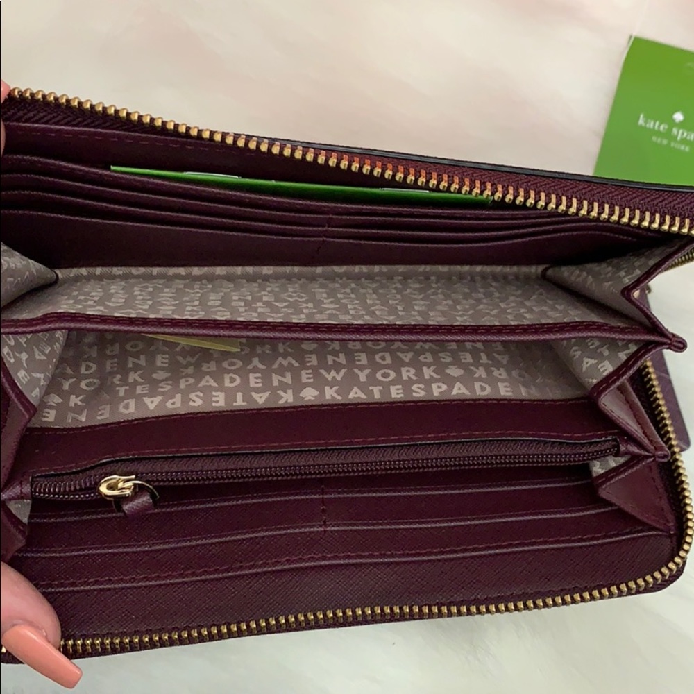 Nwt kate spade wallet ONLY ONE LEFT - Picture 6 of 7